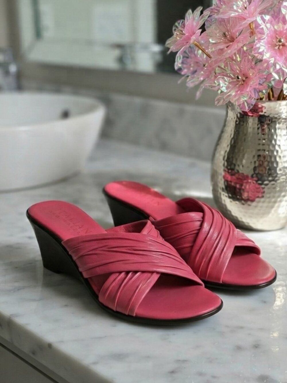 Italian Shoemakers Rose Pink Wedge Slide Sandals Made in Italy  Size 7